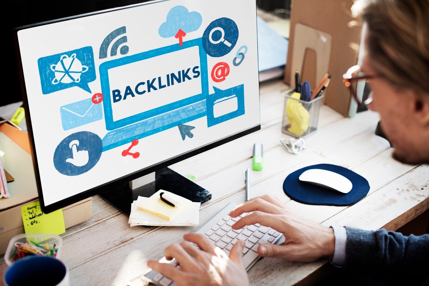 Backlink Building vs. Backlink Auditing Equilibrando Aquisicao e Manutencao
